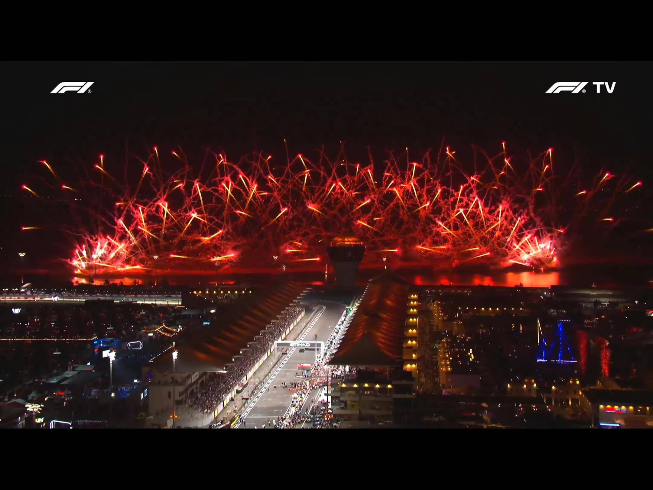 开云体育APP下载-梅赛德斯完胜迈凯伦，诺里斯关键制胜  第2张