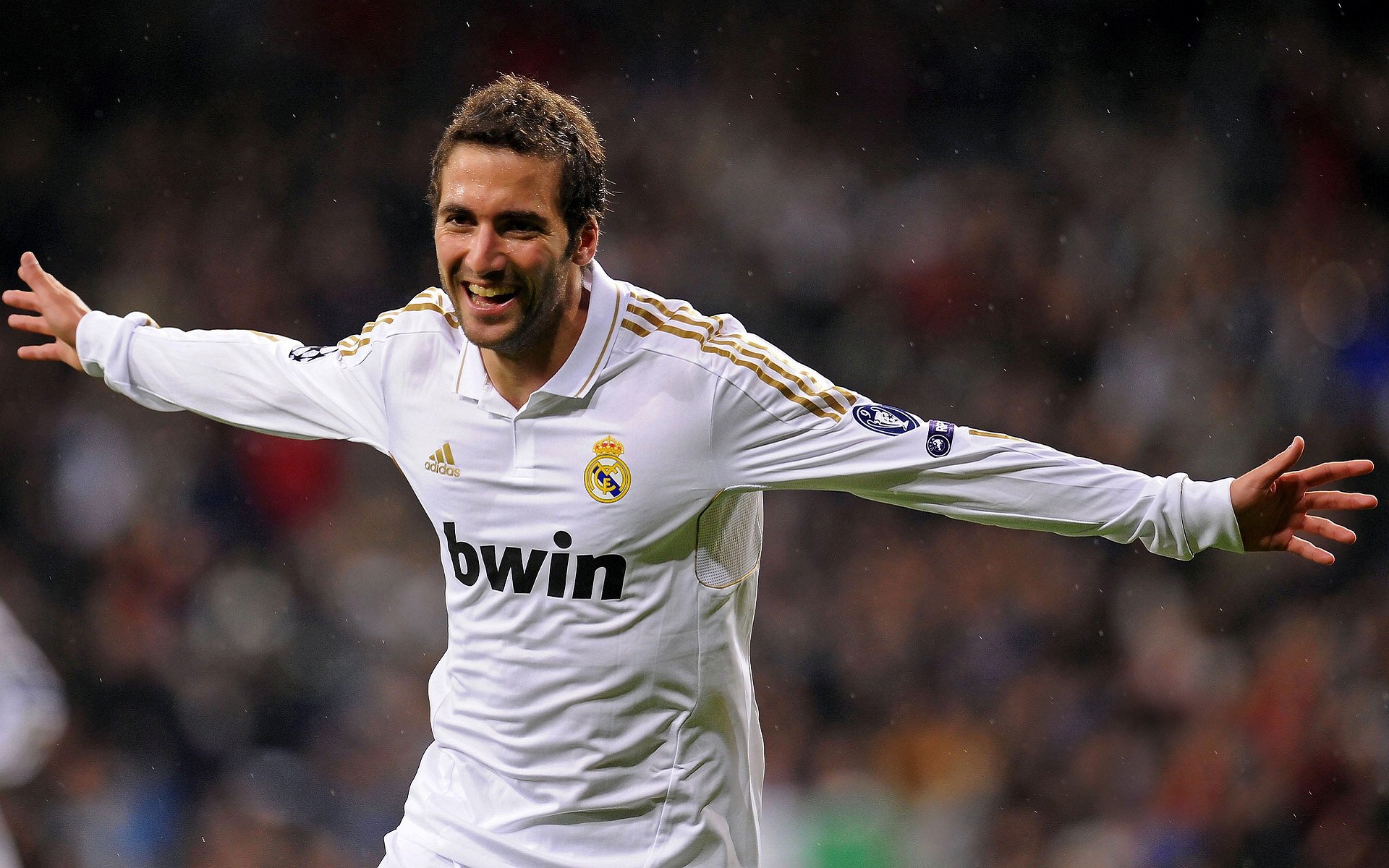 开云体育官方网站-德甲争冠战之夜，霍勒迪，那个让评分系统失效的男人